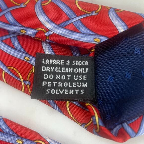 GUCCI Tie 100% Silk Vintage 58-1/2" x 3-3/4" Red w Blue Belt Loop Gold Rings EUC - Picture 9 of 11